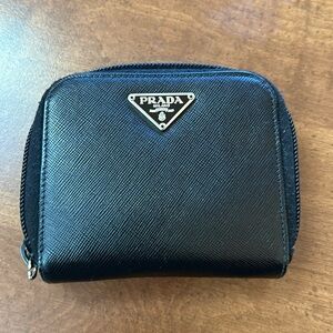 Great condition Authentic Tessuto Nylon Prada Wallet